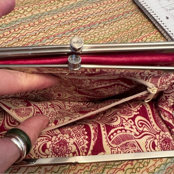 Hobo The Original Pink Leather Double Kisslock Framed Credit Card Bifold Wallet - Picture 2 of 12